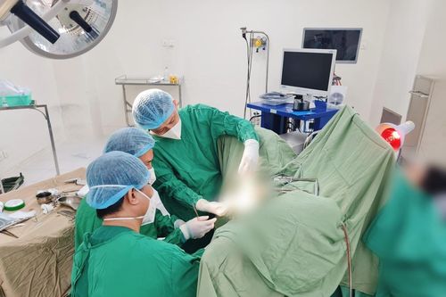 Điều trị thành công 'bệnh khó nói' cho nữ bệnh nhân từng chịu đựng 20 năm