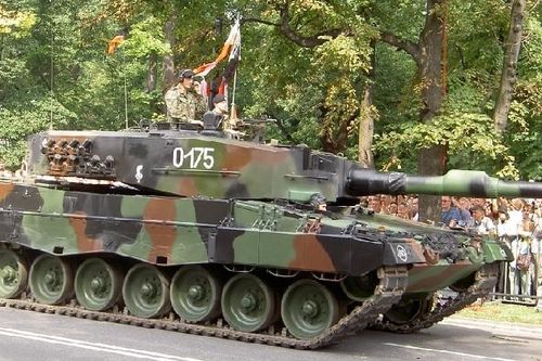 Đức-Ba Lan bất đồng sau vụ chuyển vũ khí sang Ukraine, Warsaw nói 'thất vọng sâu sắc'