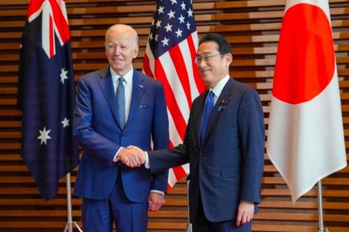 Nhóm cố vấn rơi vào thế bị động vì ông Biden phát biểu ngoài kịch bản