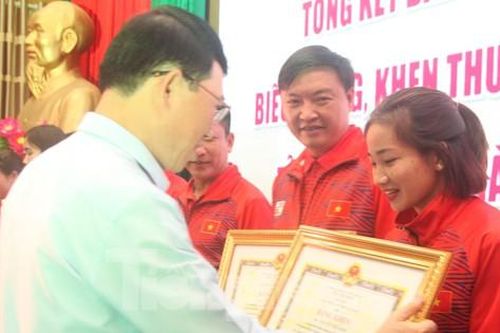 Phá kỷ lục SEA Games 31, Nguyễn Thị Oanh nhận khen thưởng lớn từ tỉnh Bắc Giang