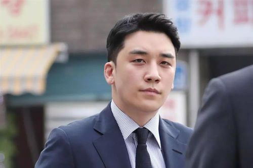 Khán giả xứ Hàn bức xúc trước mức án với 9 tội danh của Seungri (Big Bang)
