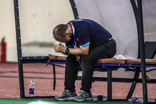 Người đại diện Lee Dong-jun: 'Lúc nào ông Park cũng bị áp lực, kể cả những trận đấu rất nhỏ'