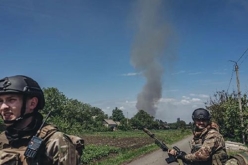 Ukraine nói giao tranh ở miền Đông đang khốc liệt nhất, Nga phát cảnh báo, gạt phắt đề xuất của Italy