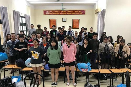 Phá đường dây cho vay lãi nặng tới 1.570% - 2.190%/năm