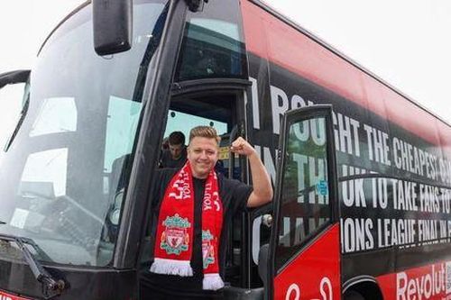 NHM Liverpool tổ chức xe tình thương đi xem chung kết Champions League, giá chỉ bằng tô phở