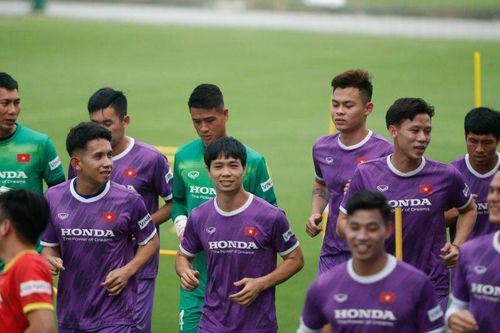 Đội tuyển Việt Nam thiếu nhiều trụ cột trong buổi tập đầu tiên