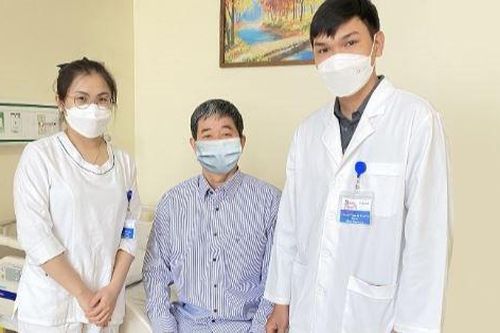 Tưởng đau xương khớp hóa ra bị tắc động mạch chậu, cụ ông được cứu kịp thời