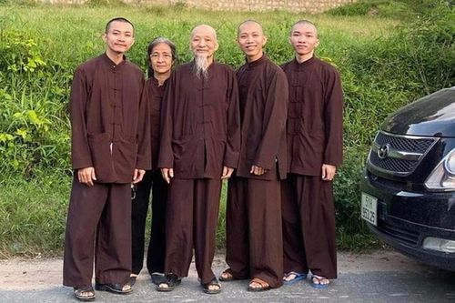 Diễn biến mới nhất vụ 'Tịnh thất Bồng Lai': Khởi tố, bắt tạm giam thêm 1 bị can; cơ quan công an trả lời câu hỏi về huyết thống