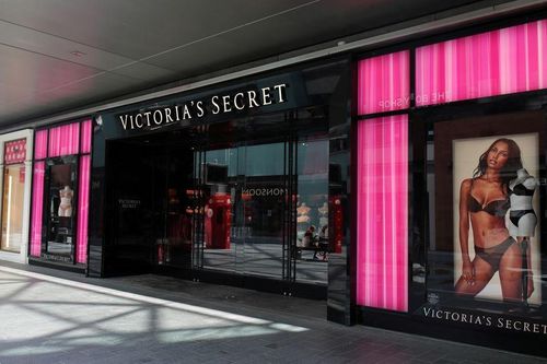 Hãng nội y Victoria's Secret đền bù hơn 8 triệu USD cho công nhân bị thôi việc