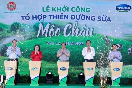 Thủ tướng dự Lễ khởi công dự án tổ hợp Thiên đường sữa Mộc Châu