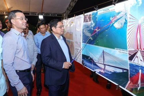 Thủ tướng dự khởi công dự án Thiên đường sữa Mộc Châu, thị sát dự án cao tốc Hòa Bình-Mộc Châu