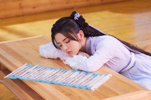 'Thần tiên tỷ tỷ' thế hệ mới của màn ảnh Hoa ngữ lại gây tranh cãi