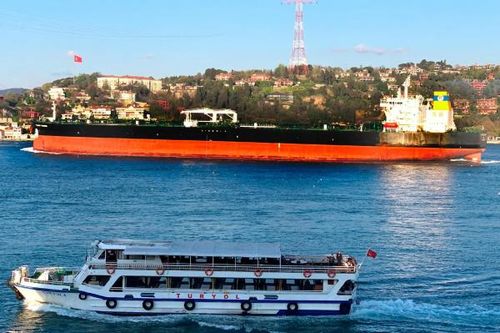 Iran điều trực thăng bắt hai tàu chở dầu của Hy Lạp ở vùng Vịnh