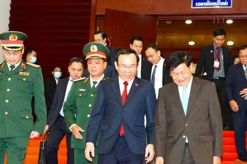 Chuyến thăm và làm việc của đoàn đại biểu cấp cao TPHCM tại Lào thành công tốt đẹp