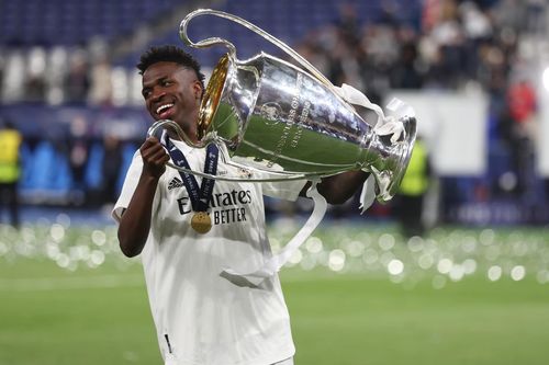Quên Mbappe đi, Vinicius mới là báu vật của Real Madrid!