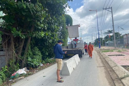 Có phải BOT Xa lộ Hà Nội muốn 'gom' xe để tận thu phí?