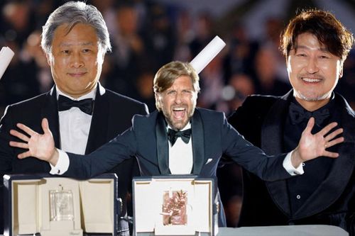 Kết quả Cannes 2022: Phim châm biếm giới siêu giàu thắng giải Cành cọ vàng, điện ảnh Hàn Quốc thắng lớn