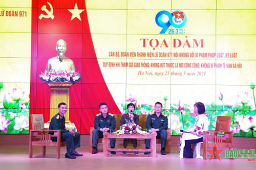 Xung kích vào việc khó