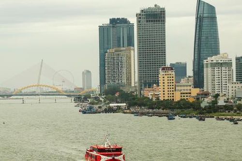 Thu hút đầu tư vào Đà Nẵng: 'Chim sẻ nhiều hơn đại bàng'