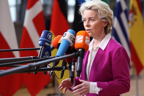 Thâm hụt kho vũ khí vì Ukraine, EU tính toán chi hơn nửa tỷ USD củng cố?