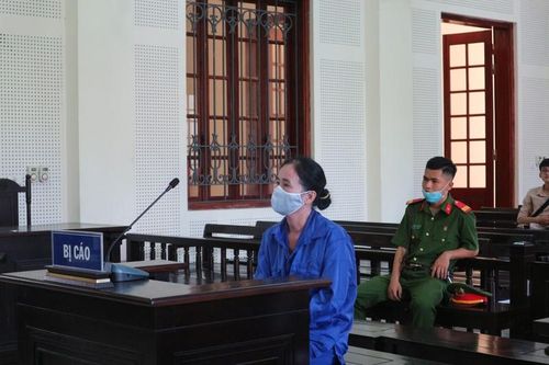 Bán đàn lợn lấy tiền buôn... ma túy