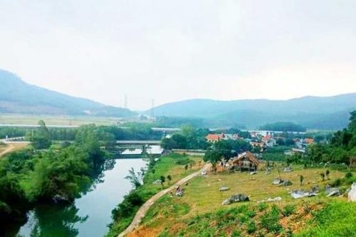 Đá Trắng - Điểm du lịch hấp dẫn