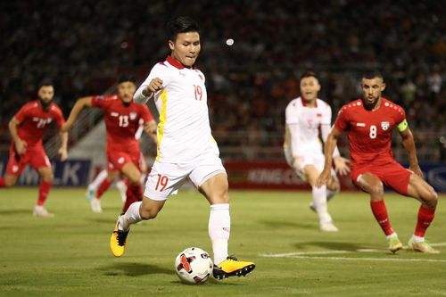 Việt Nam thắng Afghanistan: Ông Park gây khó hiểu với Quang Hải và Văn Đức
