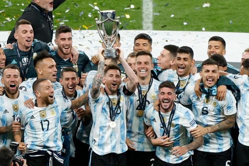 Messi giúp Argentina giành Siêu cúp Liên lục địa