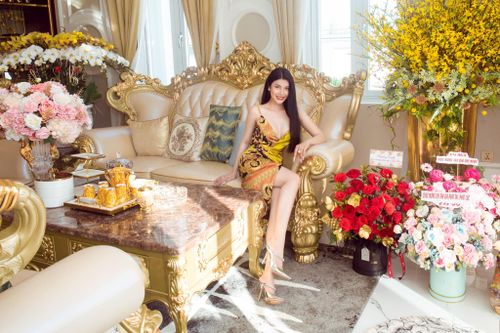 Cận cảnh biệt thự 30 tỷ của 'ngọc nữ bolero' Lily Chen