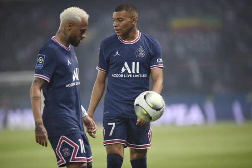 Mbappe 'đâm lén' cả thầy Pochettino lẫn đàn anh Neymar?