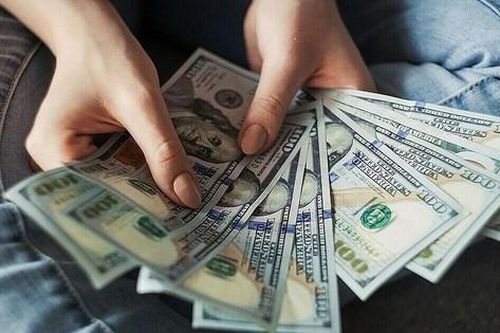 Thủ đoạn lừa tiền gia đình nhà vợ của gã con rể ngoại quốc