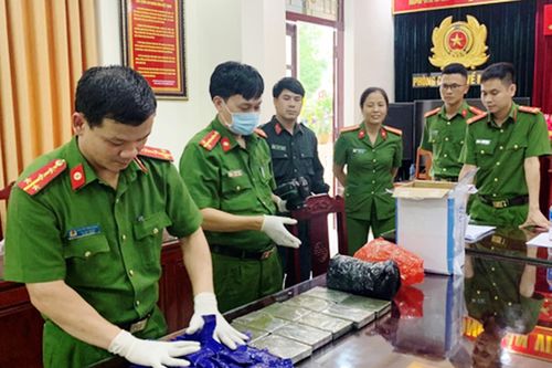 Có 26 tổ chức tội phạm mua bán, vận chuyển ma túy từ Lào vào Việt Nam