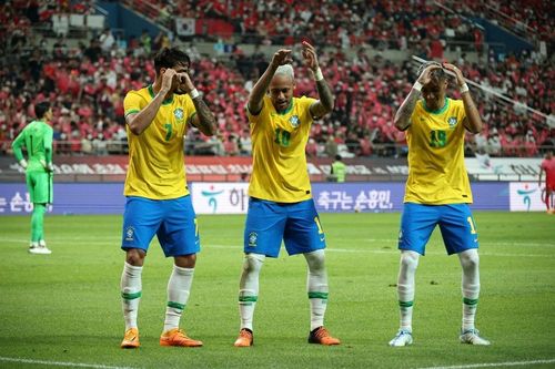 Neymar lập cú đúp penalty, Brazil đè bẹp Hàn Quốc