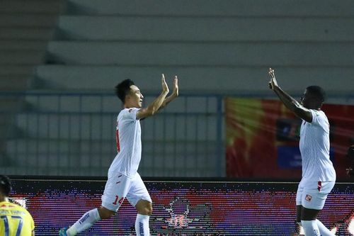 'Người cũ' của bầu Hiển khiến quân bầu Đức thảm bại