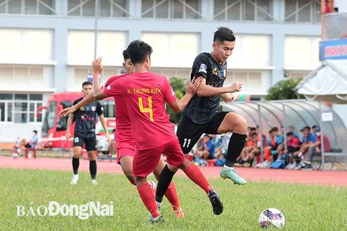 Đồng Nai tranh với Hòa Bình suất lên Giải hạng Nhất