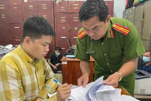 Từ vụ tạt sơn đòi nợ, hàng chục đối tượng cho vay lãi nặng bị xử lý