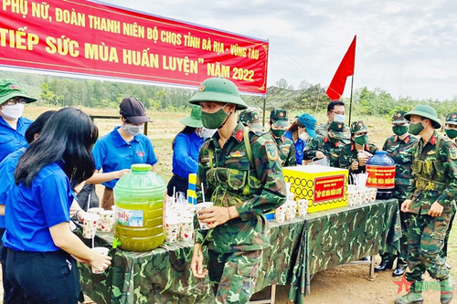 Nhiều biện pháp bảo vệ sức khỏe bộ đội