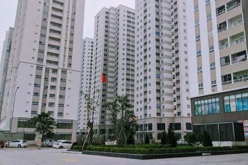 Người đàn ông rơi từ tầng 16 chung cư xuống đất tử vong