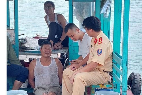 Khởi tố 4 đối tượng về hành vi cưỡng đoạt hàng tỷ đồng của các tàu vận tải