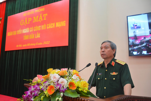 Bộ Quốc phòng gặp mặt đoàn đại biểu người có công tỉnh Đắc Lắc