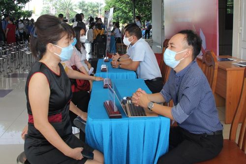 TPHCM: Sôi nổi hoạt động trong 'Ngày hội giải quyết thủ tục hành chính'