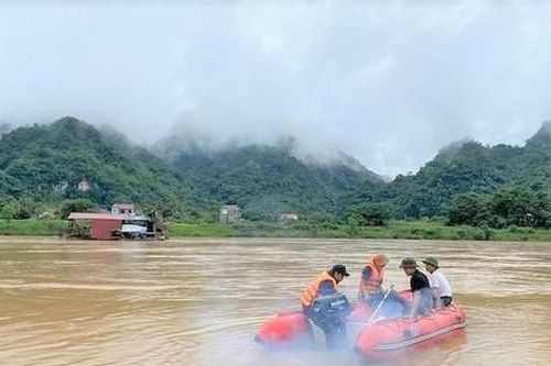 Tìm thấy thi thể bé trai bị nước cuốn trên sông Mã