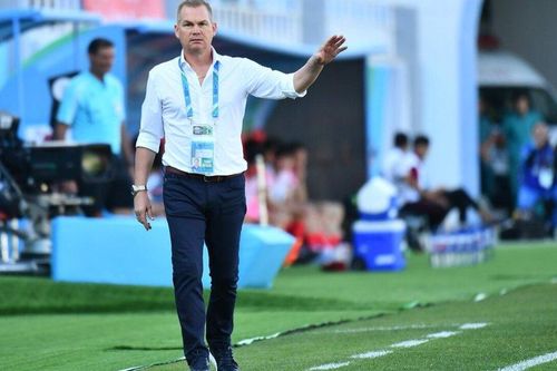 HLV U23 Malaysia 'xin thua' dù chưa đấu U23 Việt Nam