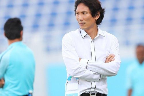 HLV Gong Oh Kyun: 'Trước giải không ai nghĩ chúng tôi vượt qua vòng bảng'