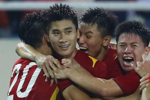 U23 Việt Nam đánh bại Malaysia vào tứ kết: HLV Gong vượt ông Park lập kỳ tích vô tiền khoáng hậu!