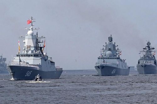 Hàng loạt tàu chiến, máy bay Nga tập trận trên biển Baltic