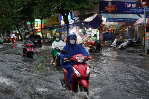 Sở Xây dựng TP.HCM: Xóa ngập do mưa được, nhưng chưa có kinh phí
