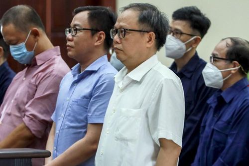 Ông Tất Thành Cang, cựu Phó Bí thư Thành ủy TP. Hồ Chí Minh nhận mức án 8 năm 6 tháng tù