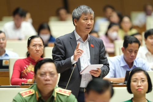 GS Nguyễn Anh Trí: Đả kích rất dễ nhưng cán bộ ngành Y lúc này cần sự chia sẻ