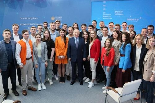 Tổng thống Putin: Chúng ta không tái phạm sai lầm, sẽ không có 'bức màn sắt' nào rơi xuống nền kinh tế Nga